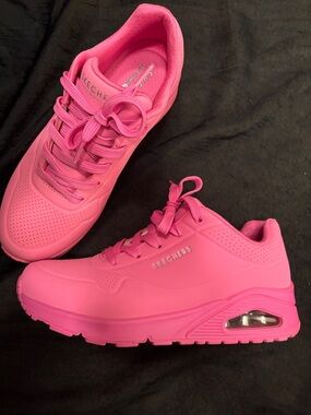 Skechers Women's Bright Pink Platform Athletic Sneakers